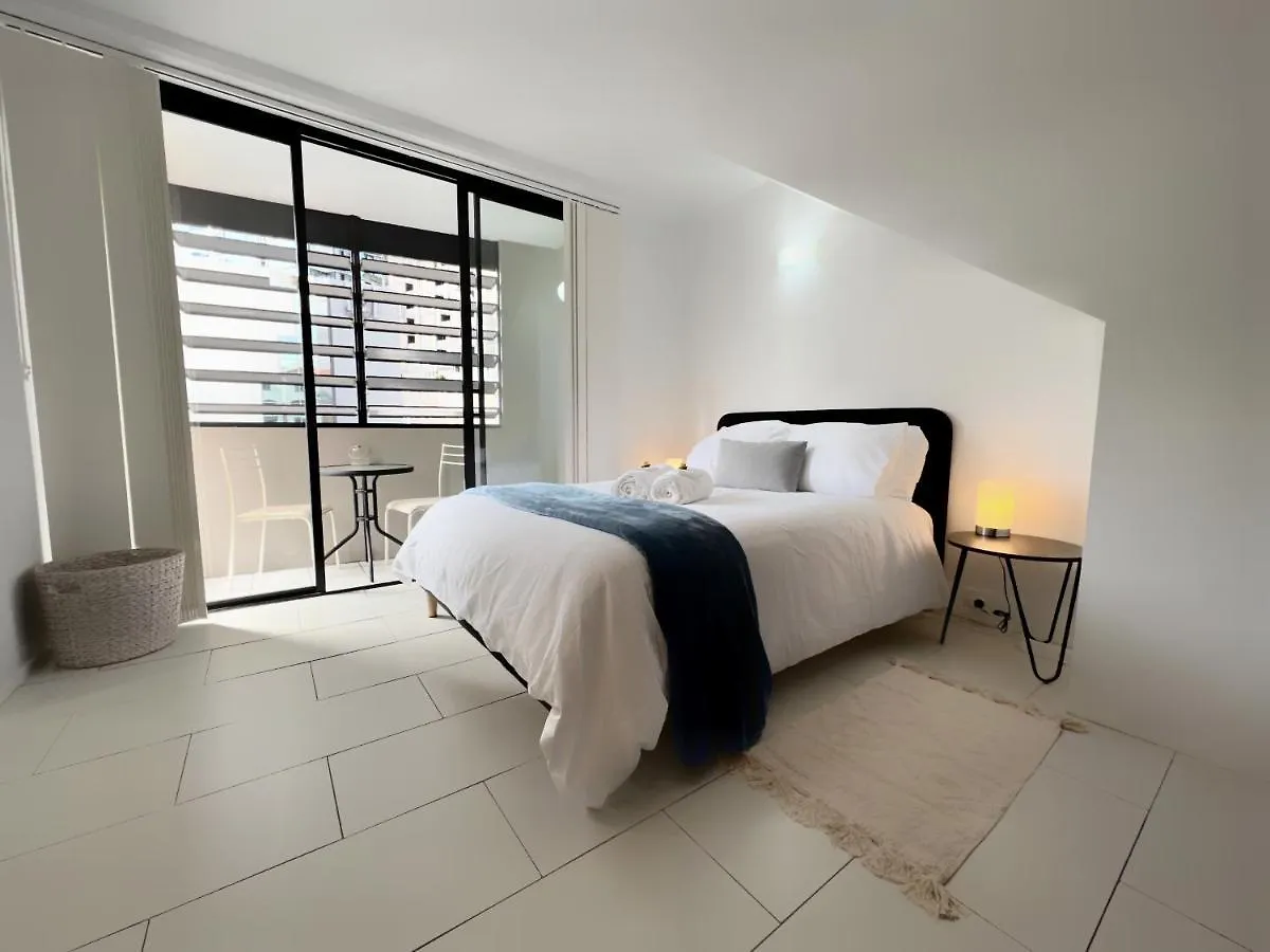 Stylish Apartment W/ Free Access To Park & Pool Brisbane 0*,